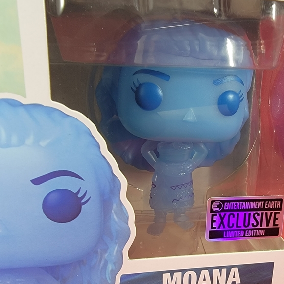 Moana entertainment earth exclusive funko # 1378 (nib) - Picture 3 of 7